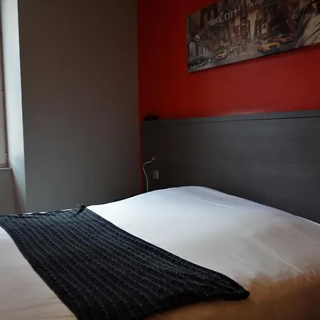 Hotel Hotel-restaurant Des Voyageurs Le Cheylard