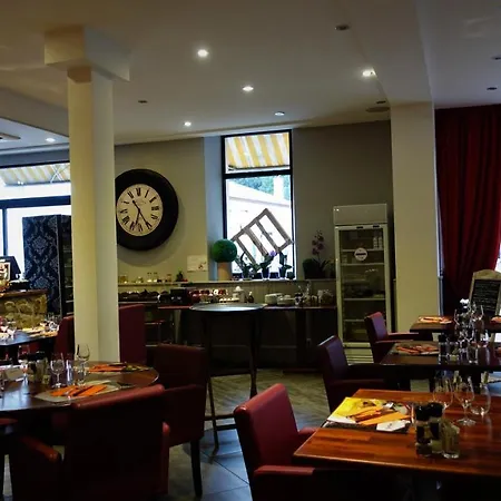 Hotel Hotel-restaurant Des Voyageurs Le Cheylard