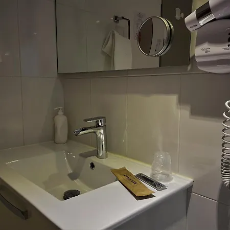 Hotel Hotel-restaurant Des Voyageurs 3*